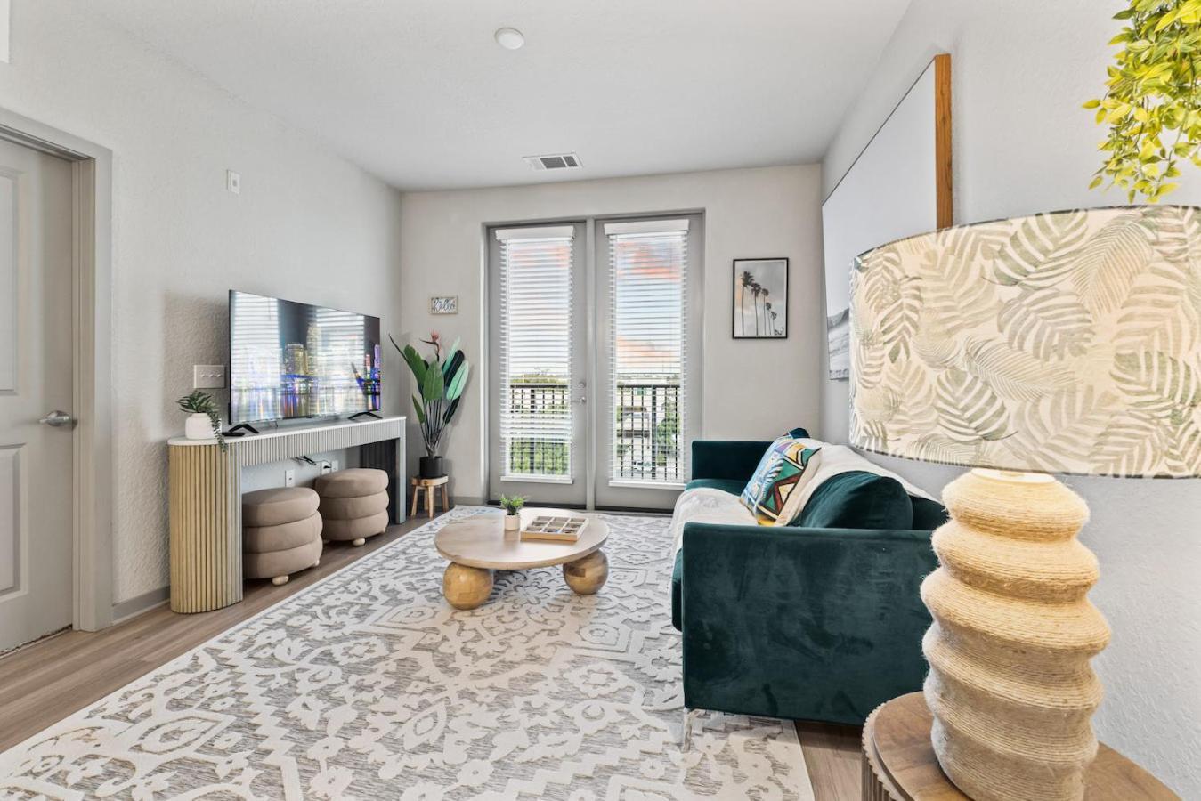 圣彼得堡Tropical Field 1 Bed In Downtown With Free Parking公寓 外观 照片