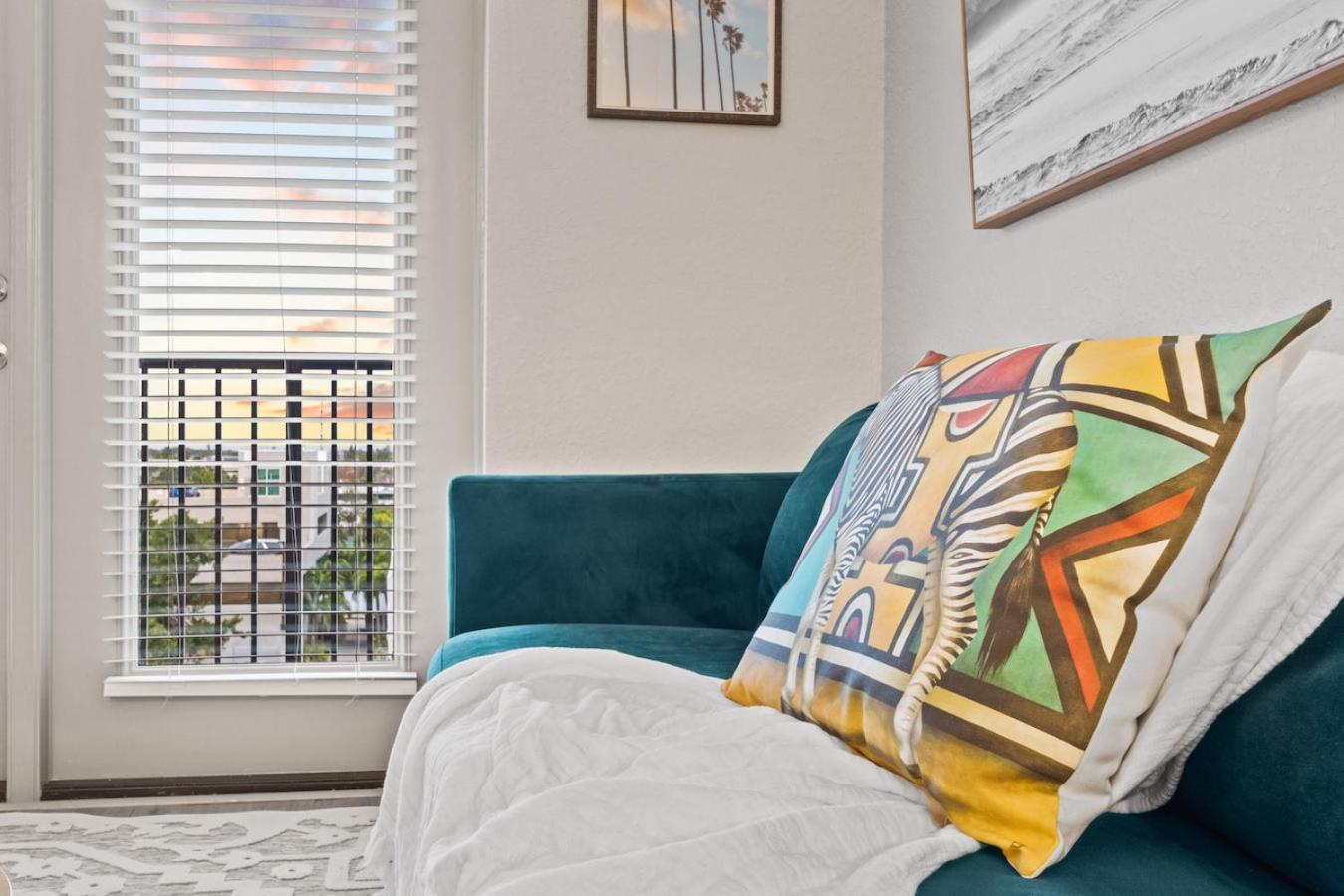圣彼得堡Tropical Field 1 Bed In Downtown With Free Parking公寓 外观 照片