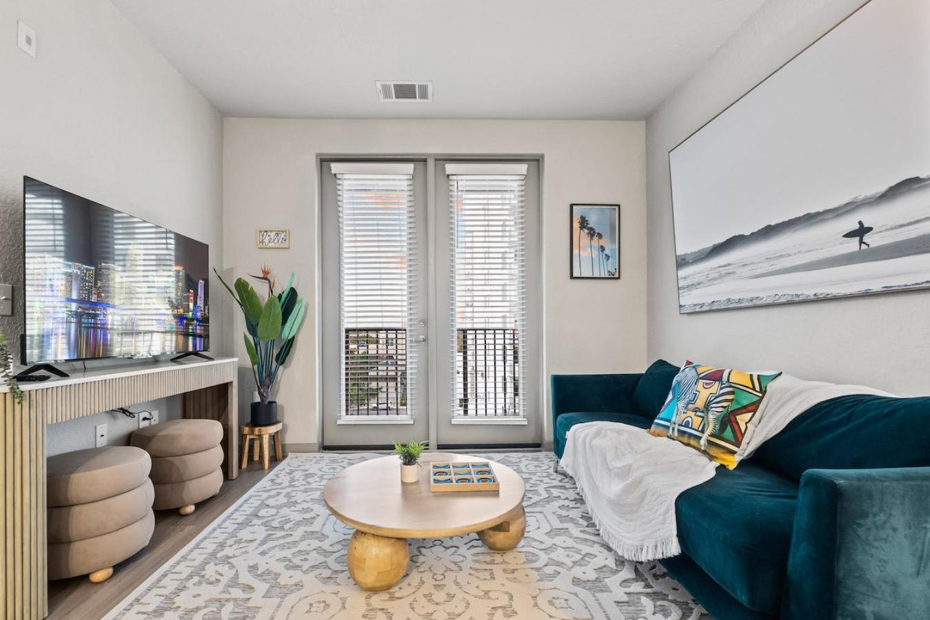 圣彼得堡Tropical Field 1 Bed In Downtown With Free Parking公寓 外观 照片